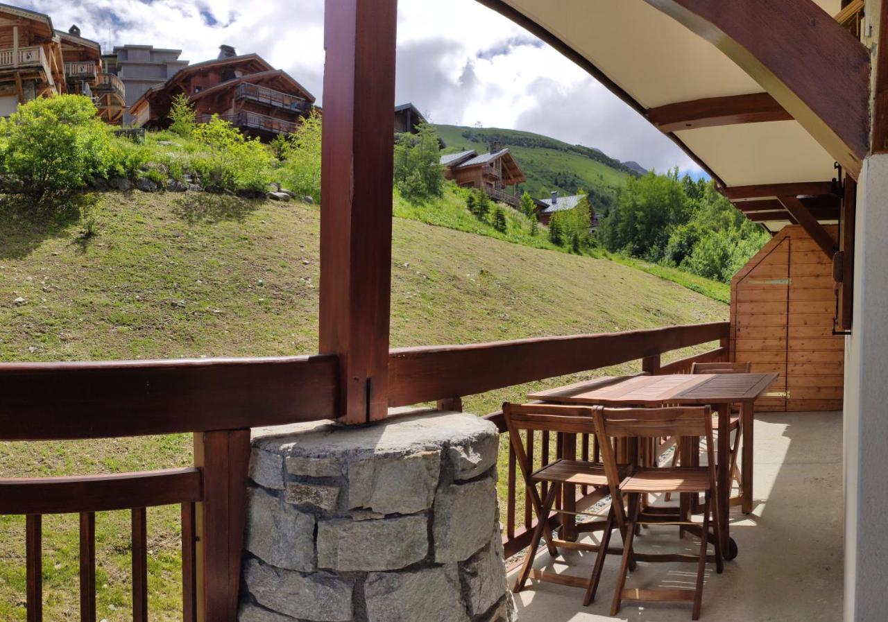 T2 Meublé Tourisme 3 étoiles TOUT CONFORT linge de lit-serviettes-ménage-parking privé avec superbe vue et au pied des pistes Les Deux Alpes Esterno foto