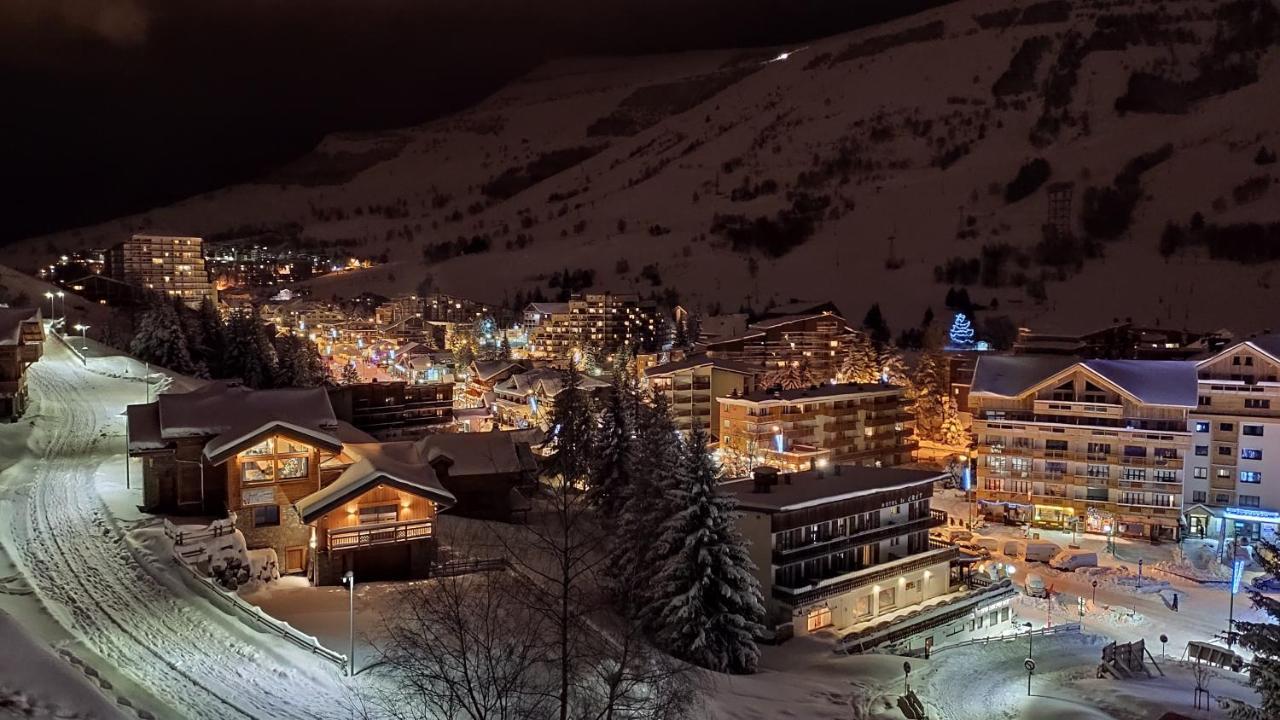 T2 Meublé Tourisme 3 étoiles TOUT CONFORT linge de lit-serviettes-ménage-parking privé avec superbe vue et au pied des pistes Les Deux Alpes Esterno foto