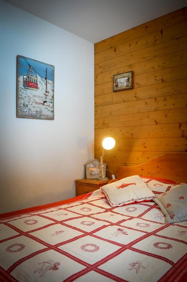 T2 Meublé Tourisme 3 étoiles TOUT CONFORT linge de lit-serviettes-ménage-parking privé avec superbe vue et au pied des pistes Les Deux Alpes Esterno foto